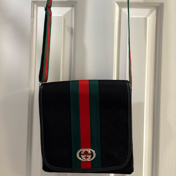 Vintage GUCCI GG Crossbody Messenger Web Supreme Canvas Bag - Rare - Picture 1 of 12